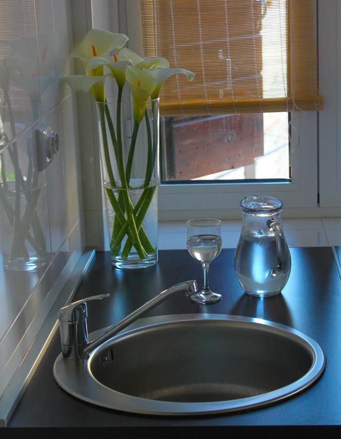 Apartments Kut Vis Luaran gambar