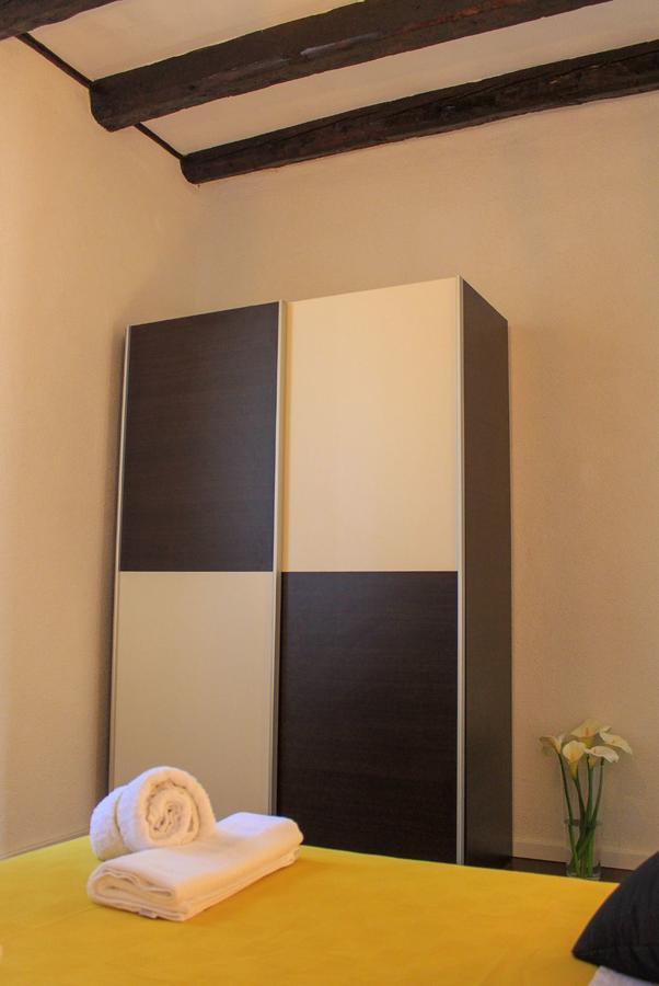 Apartments Kut Vis Luaran gambar